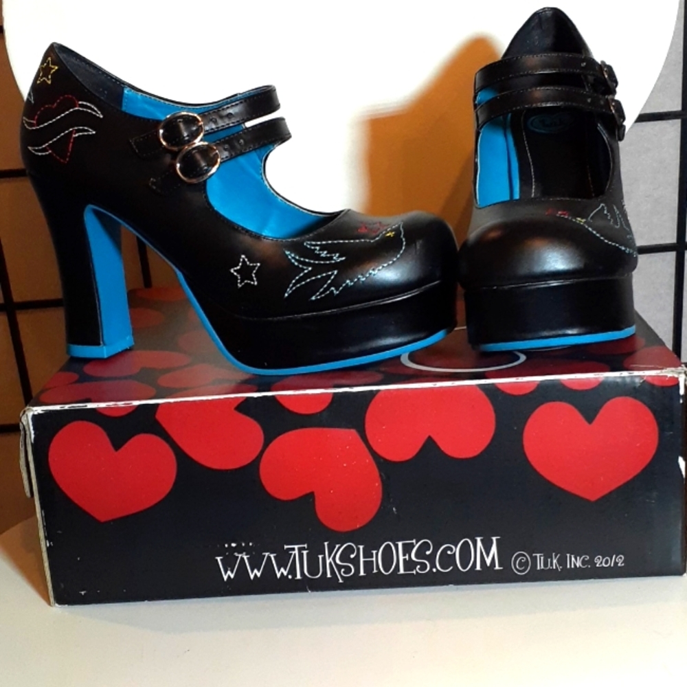 TUK black embroidered Mary Jane heels  size 6